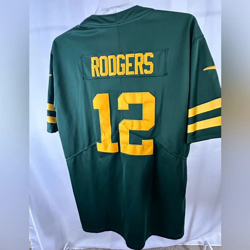 Aaron Rodgers #12 NFL jersey. Size Xl. Short sleeve, v-neck. Pit to pit 24 inch - Picture 1 of 4